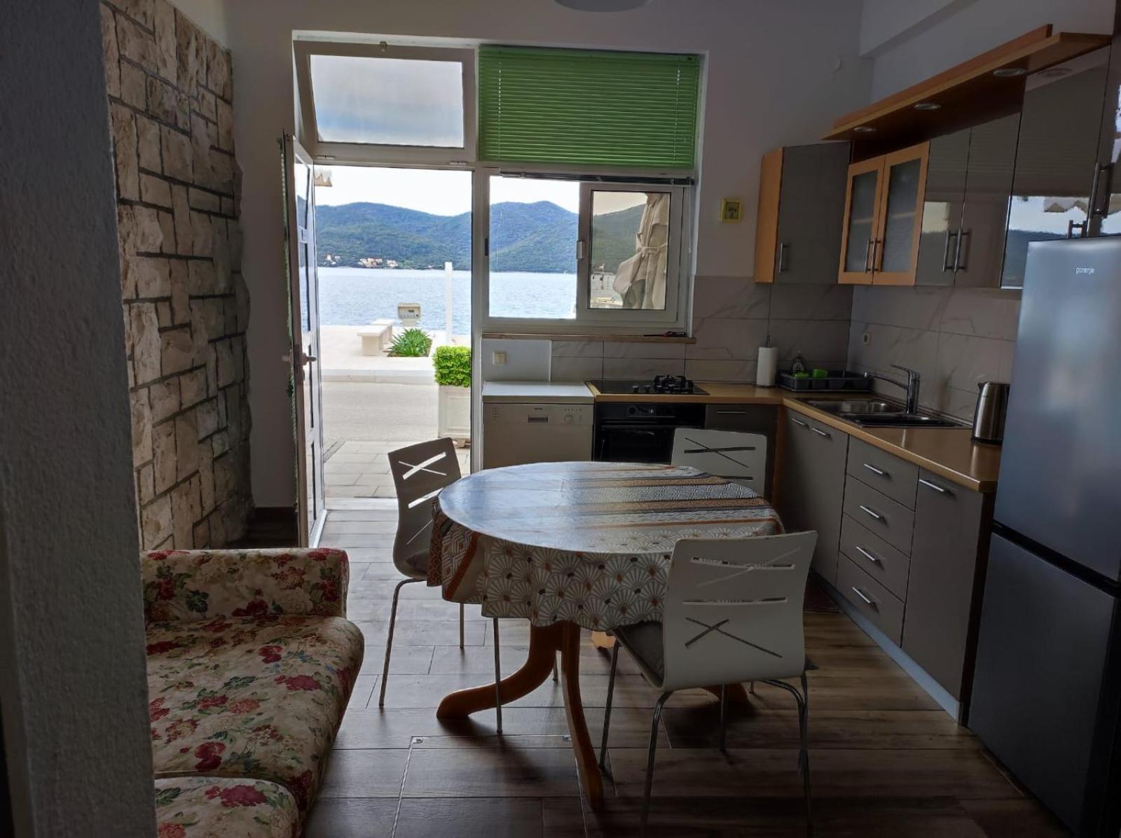 Apartment Mareta In Вигань Экстерьер фото
