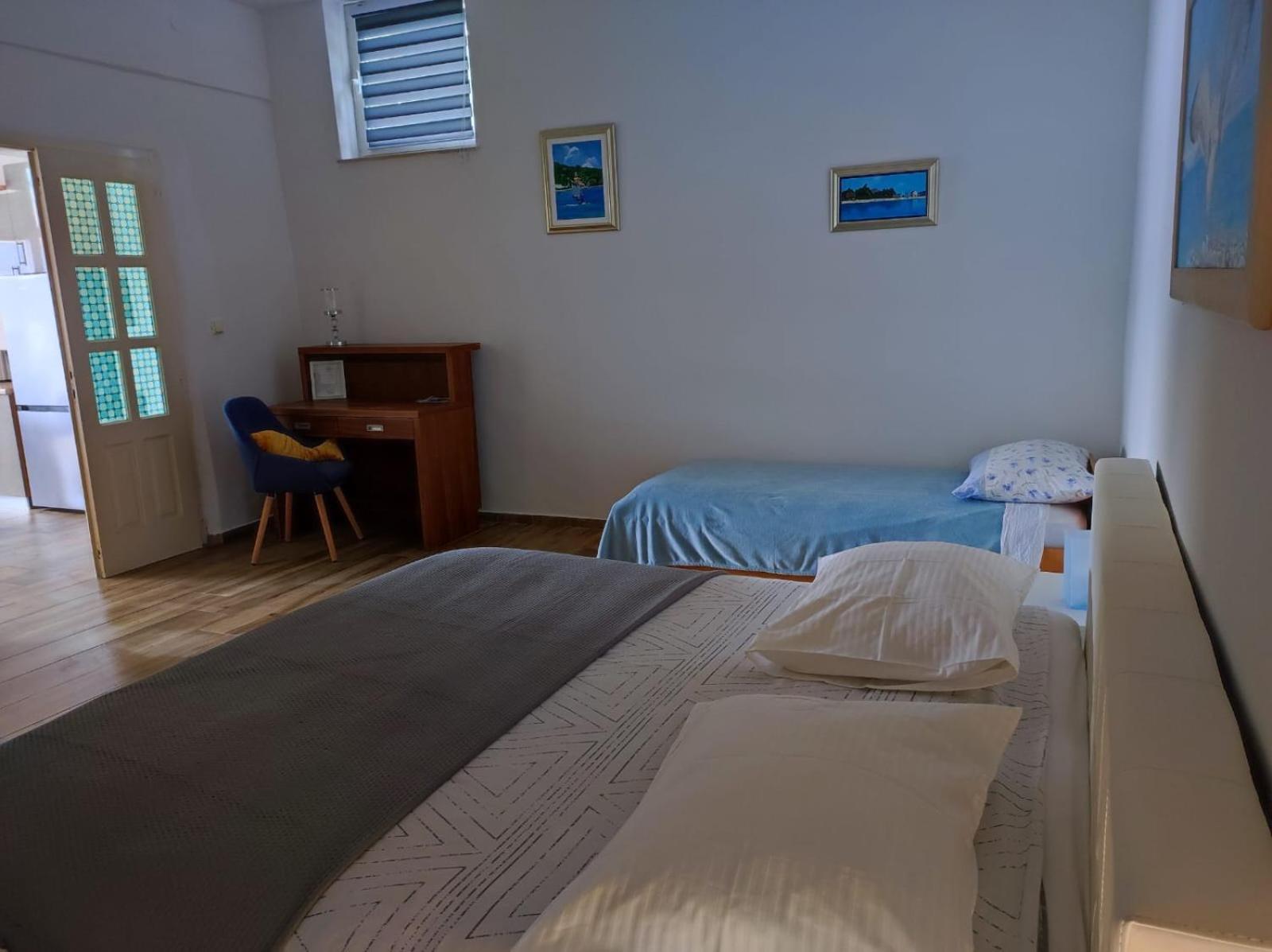 Apartment Mareta In Вигань Экстерьер фото